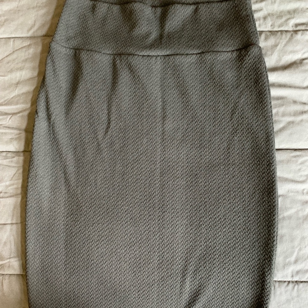 NWOT LulaRoe Cassie Skirt Size S